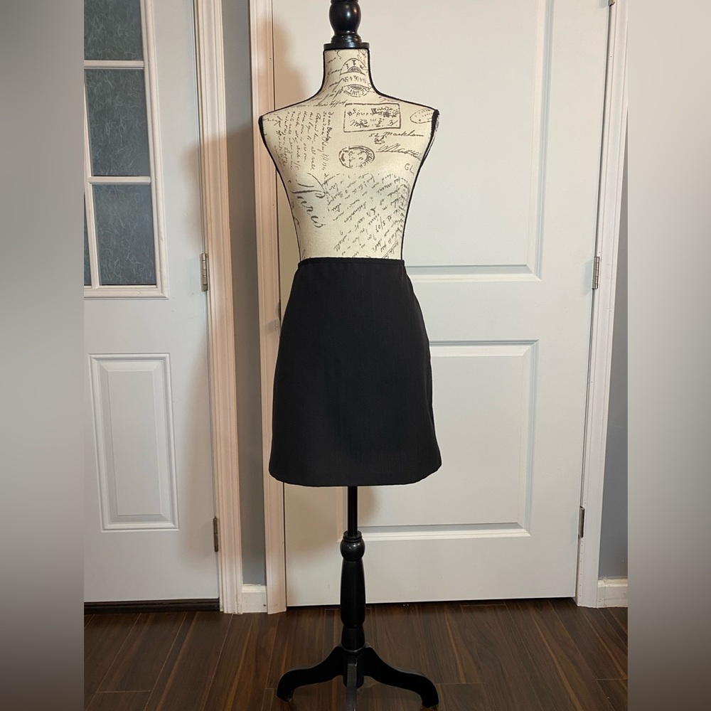 My Michelle Vintage Black Lightweight A-line Skirt with Stripes Size 7/8 F‎ - Picture 2 of 6